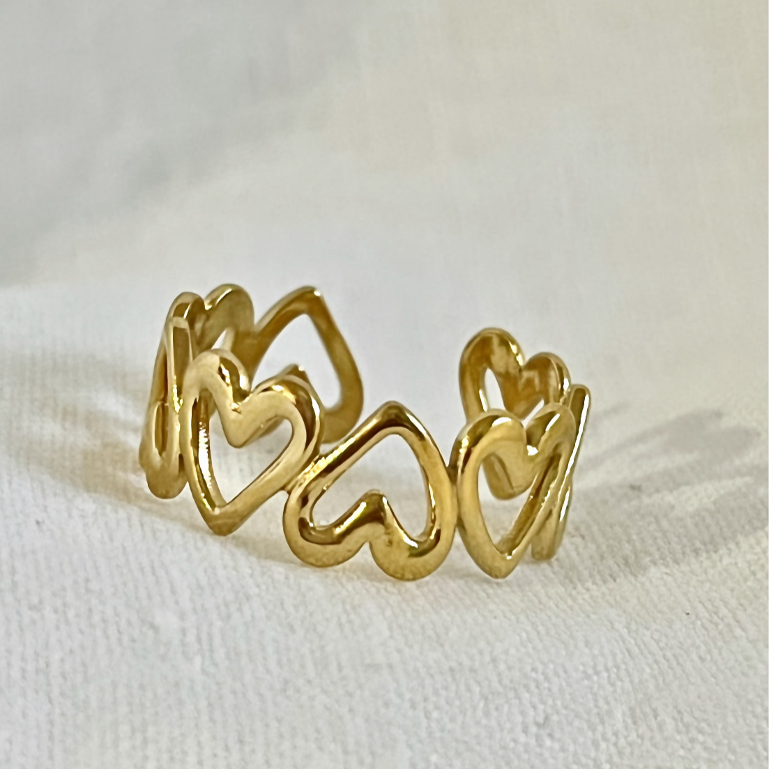 Adore Ring