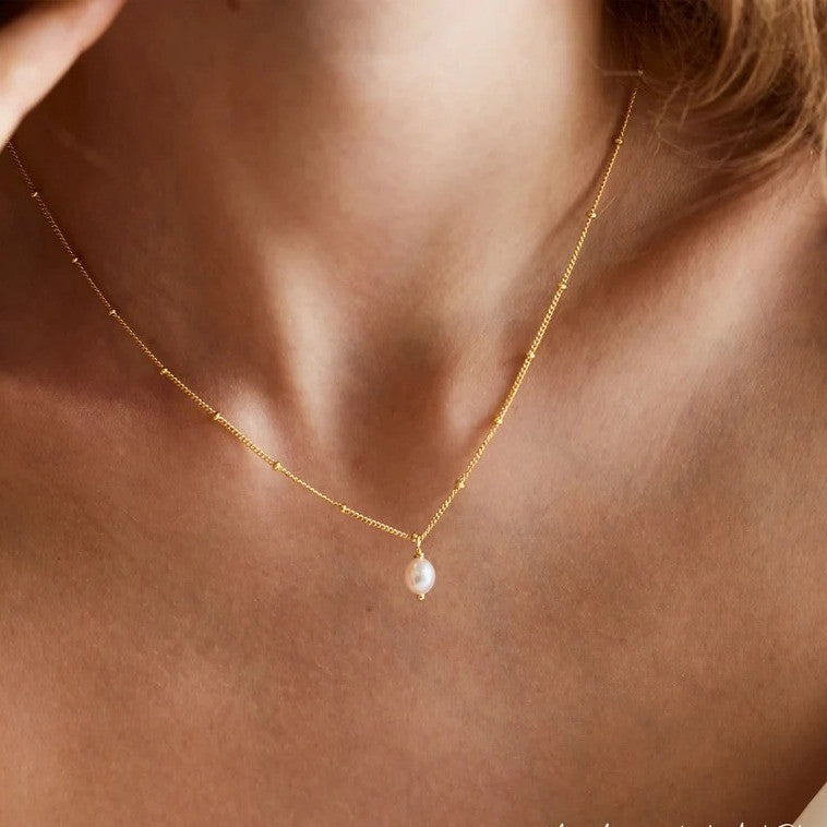 Camille Pearl Gold Necklace