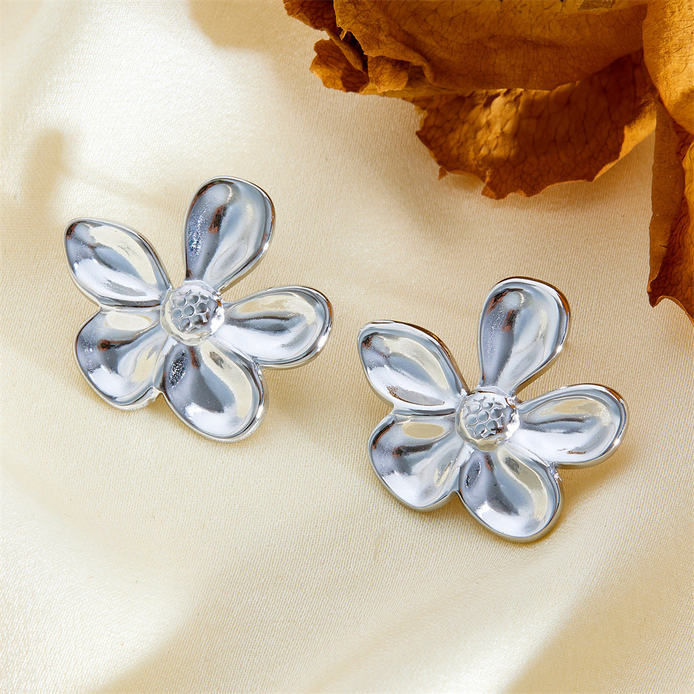 Lilian Floral Silver Earrings