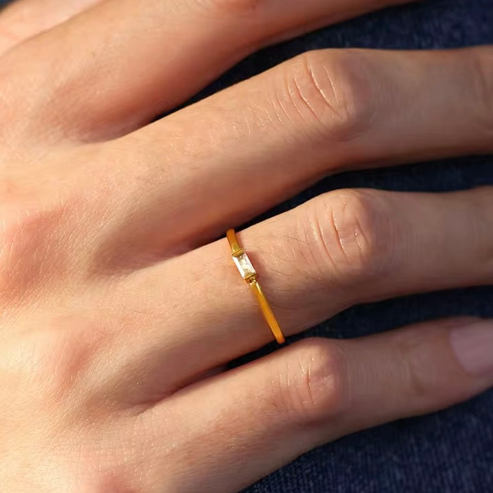 Daintly Ring