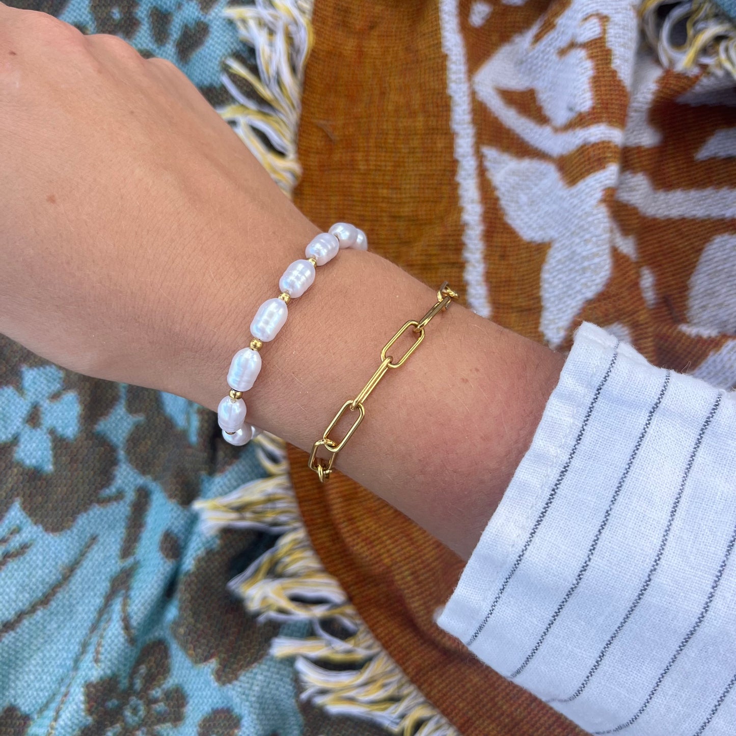Wren Gold Pearl Bracelet
