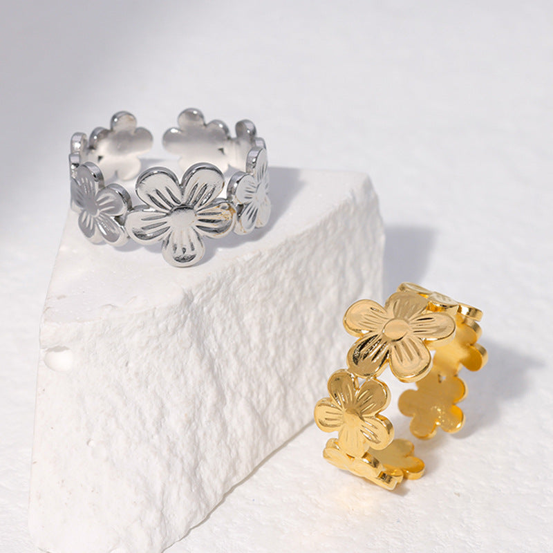 Elora Silver Ring