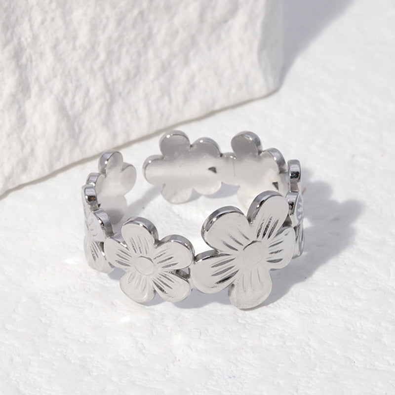 Elora Silver Ring