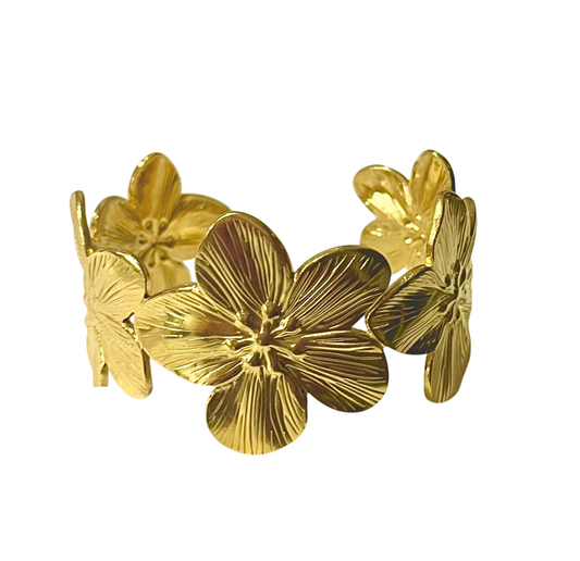 Delilah Cuff