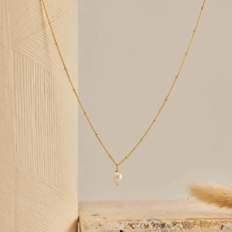 Camille Pearl Gold Necklace