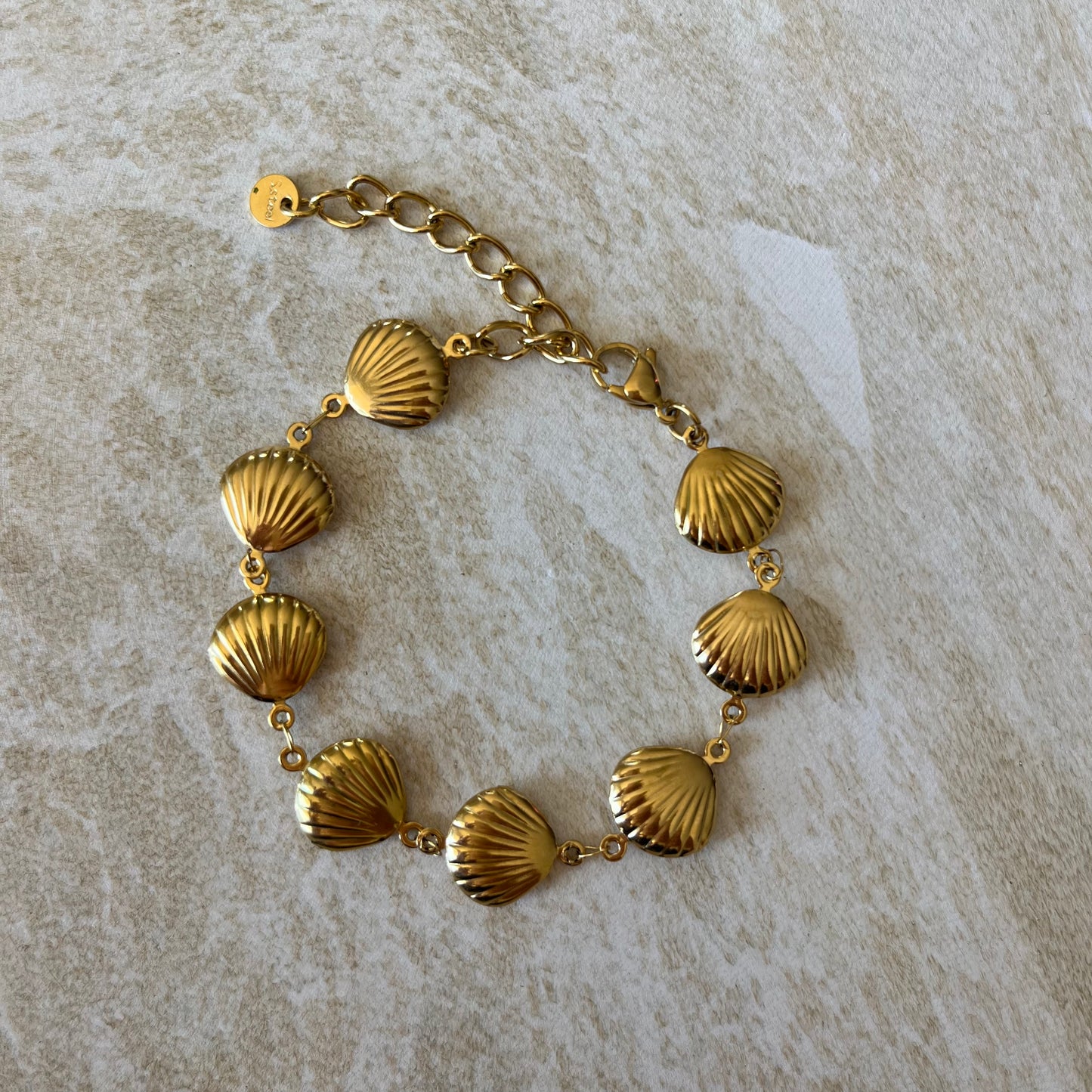 Isla Seashell Bracelet